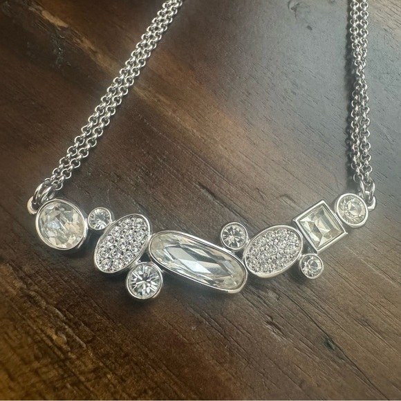 Necklace - Picture 3 of 3